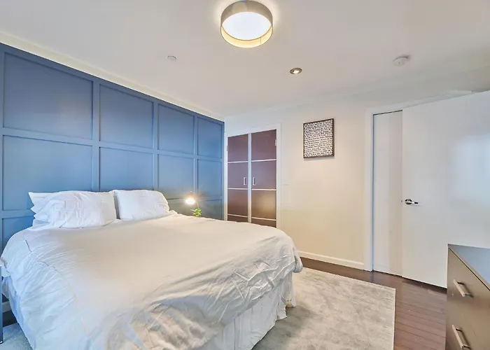 Hotel Amazing Location! Old Town Modern 4*